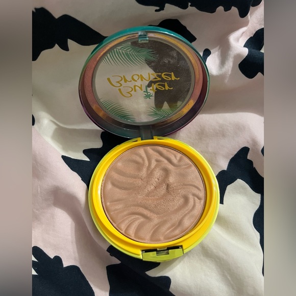 Physicians Formula Butter Bronzer - Bronzer - Picture 5 of 5